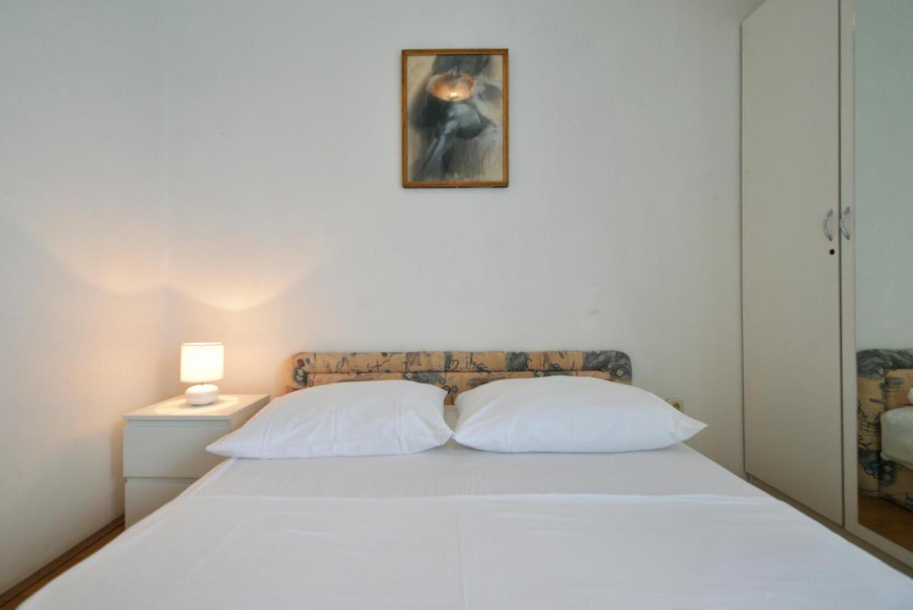 Apartman Rasip, Murter Exterior foto